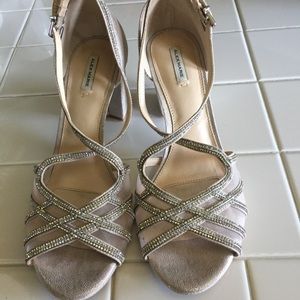 ALEX MARIE Dazzling high heel with mesh